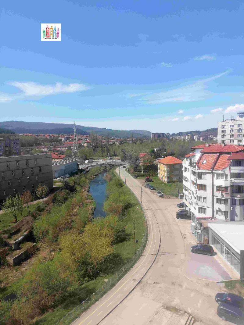 De vânzare  1 dormitor Pernic , Dimova mahala , 62 mp | 66703514 - imagine [5]
