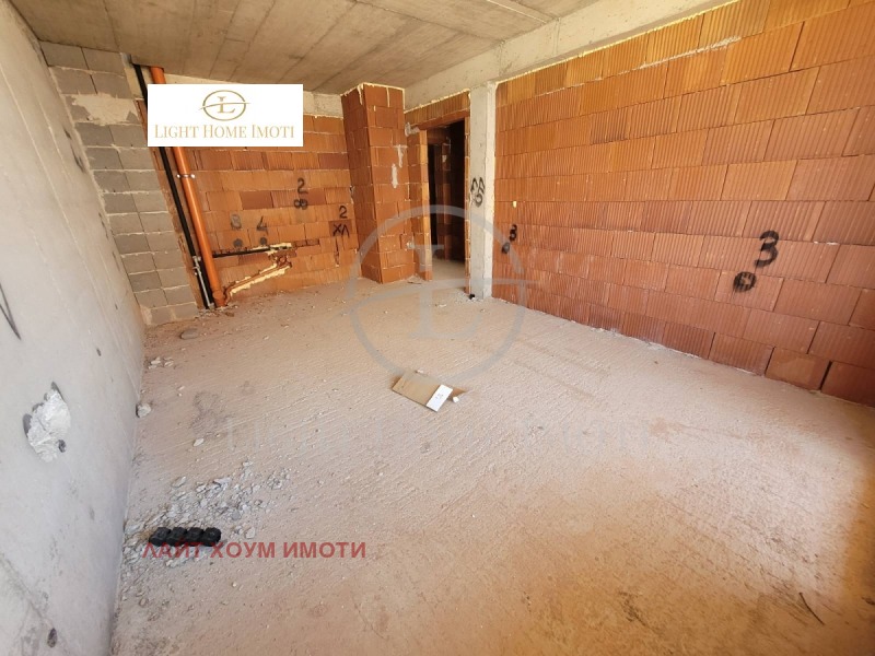 In vendita  1 camera da letto Plovdiv , Ostromila , 58 mq | 50070798