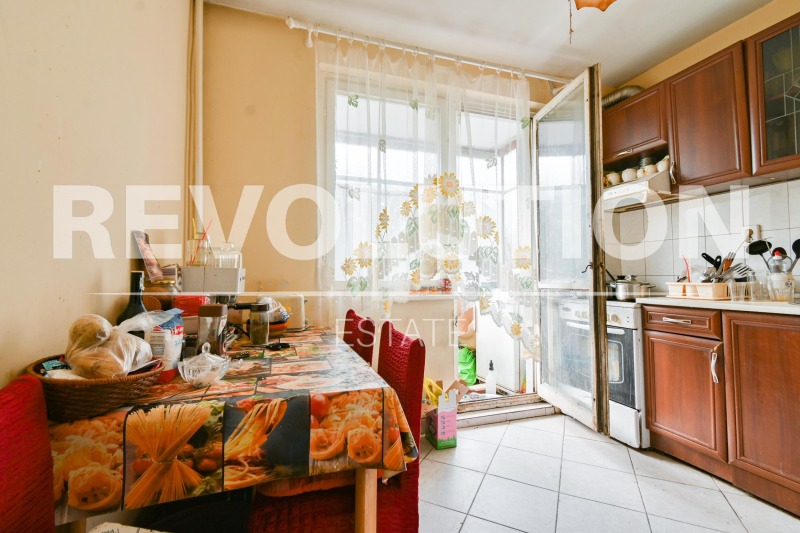 For Sale  2 bedroom Sofia , Lyulin 3 , 84 sq.m | 38140407