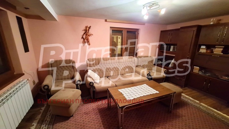 Продава КЪЩА, гр. Баня, област Пловдив, снимка 12 - Къщи - 53183137