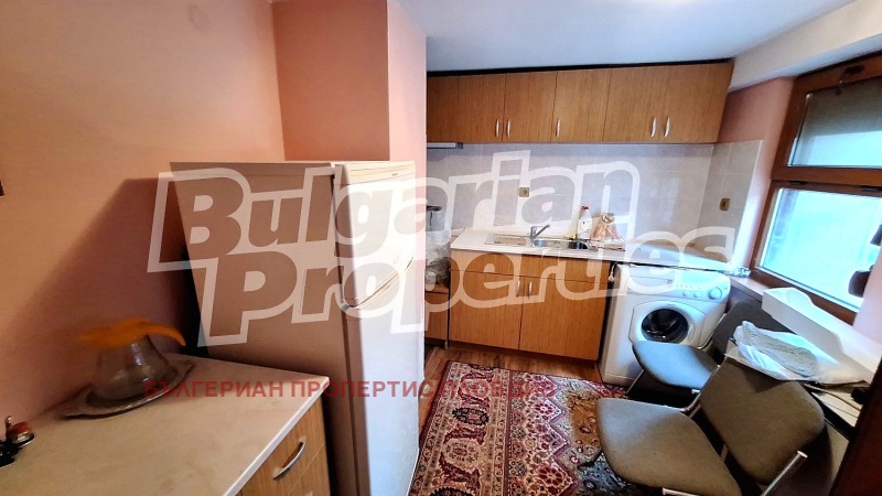 Продава КЪЩА, гр. Баня, област Пловдив, снимка 11 - Къщи - 53183137