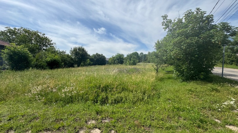 Продава  Парцел град София , с. Яна , 1018 кв.м | 11556039 - изображение [4]