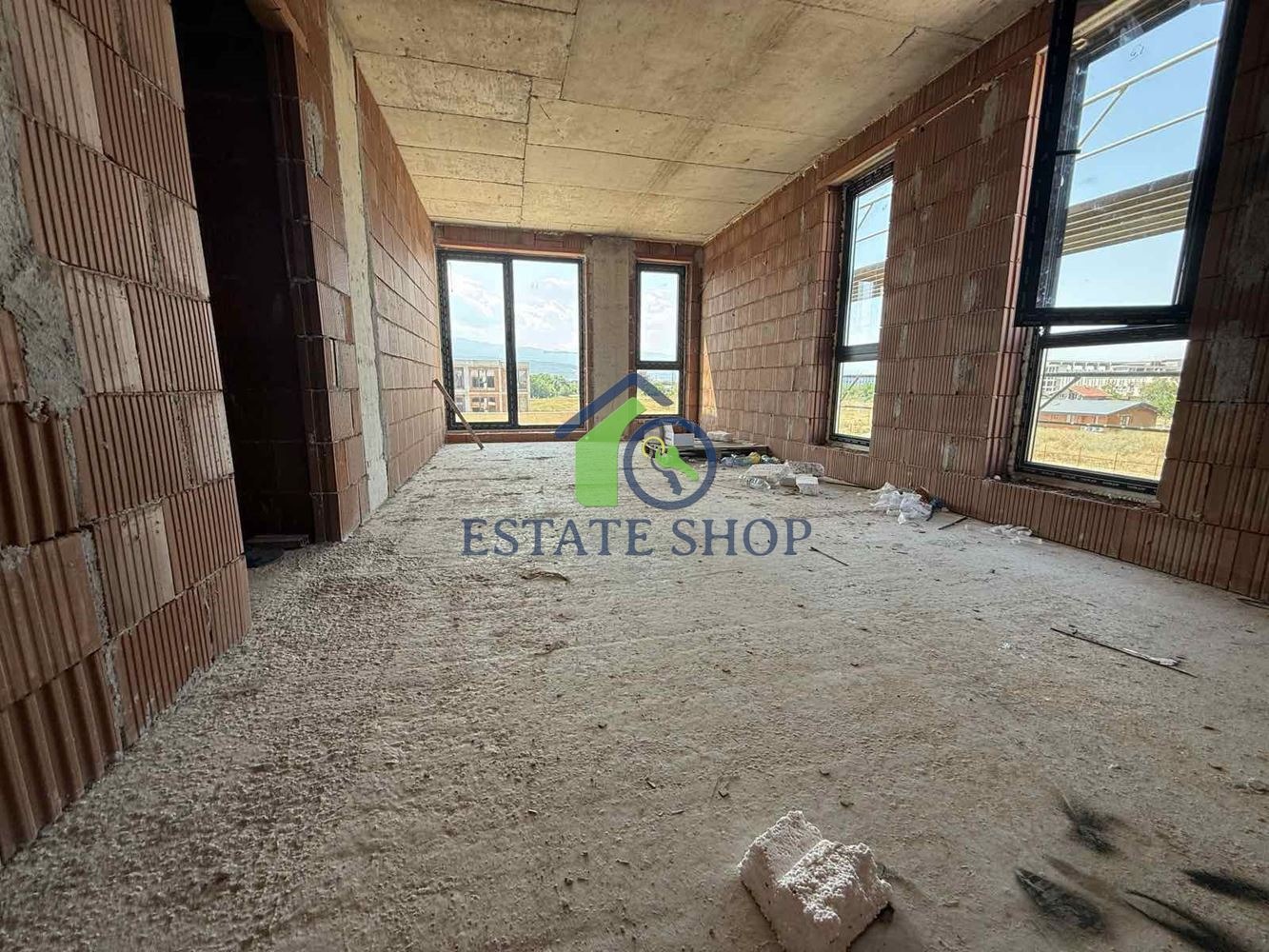 Продава 3-СТАЕН, гр. Пловдив, Остромила, снимка 2 - Апартаменти - 55888443