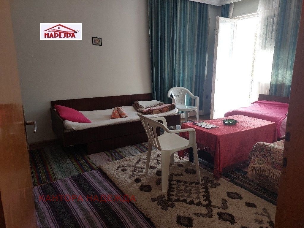 Продава МНОГОСТАЕН, гр. Варна, Чайка, снимка 2 - Апартаменти - 55137693