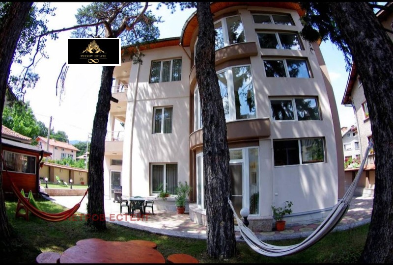 Продава КЪЩА в област Пазарджик, гр. Велинград - 663 кв.м / 705 000 € » 1 378 860.15 лв., ПЕТРОВ ЕСТЕЙТ