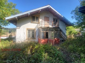 Til salgs Hus