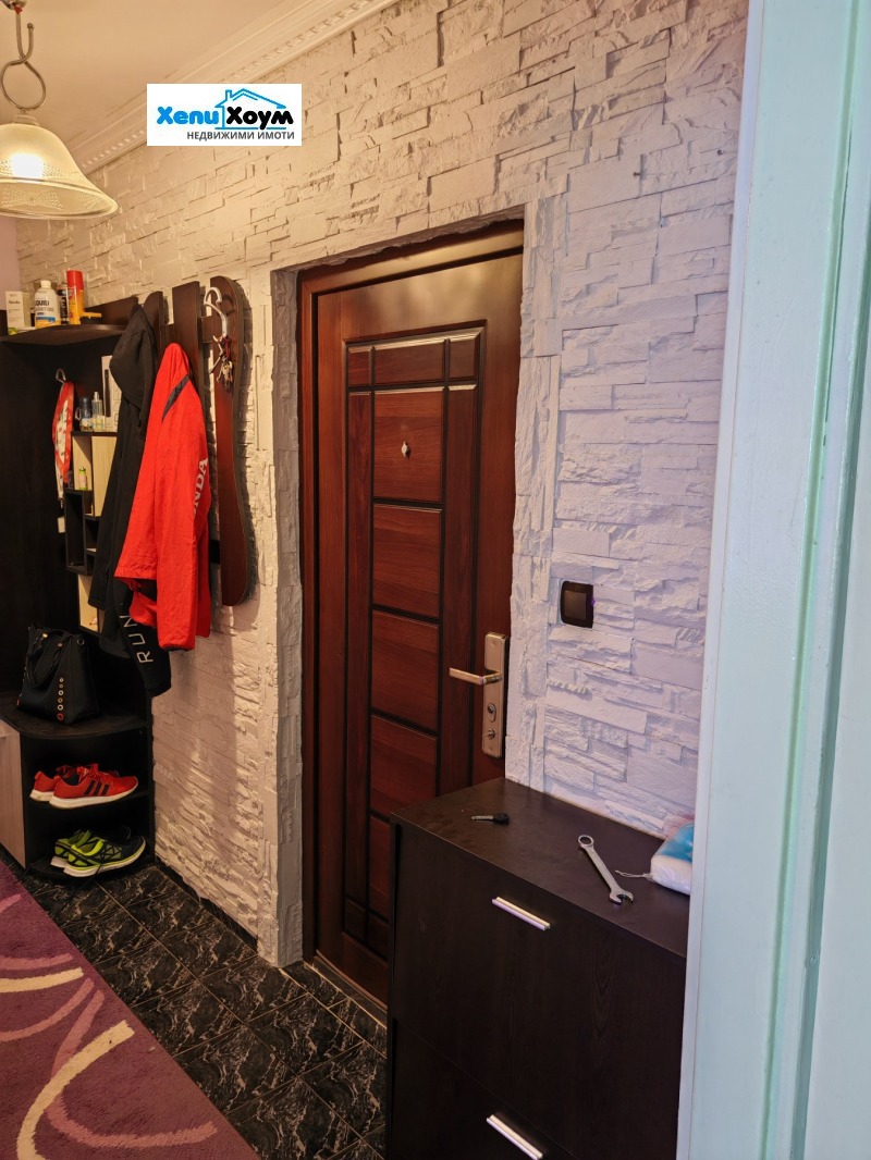 Na sprzedaż  1 sypialnia Ruse , Czarodejka - Sewer , 61 mkw | 65946525 - obraz [9]