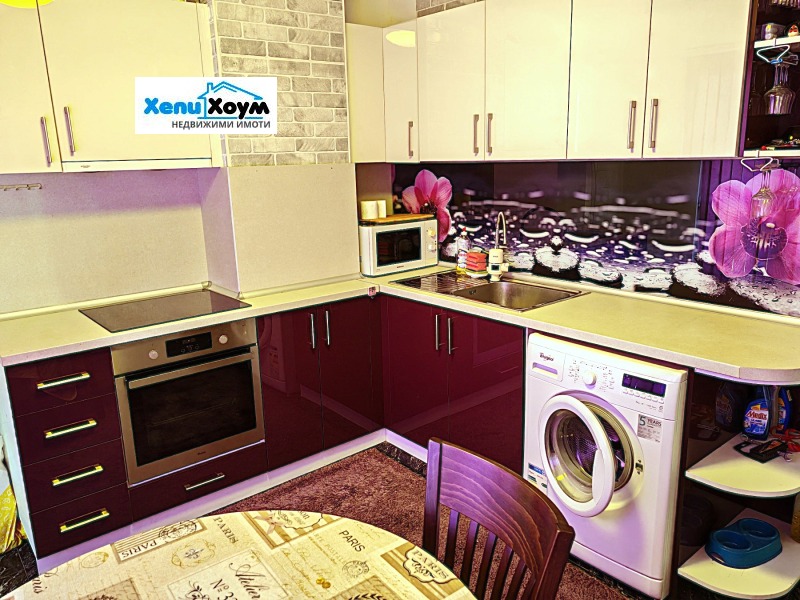 Na sprzedaż  1 sypialnia Ruse , Czarodejka - Sewer , 61 mkw | 65946525 - obraz [4]