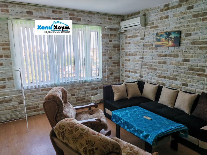 Na sprzedaż  1 sypialnia Ruse , Czarodejka - Sewer , 61 mkw | 65946525