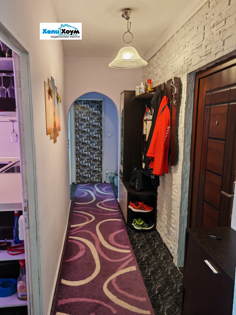 Na sprzedaż  1 sypialnia Ruse , Czarodejka - Sewer , 61 mkw | 65946525 - obraz [10]