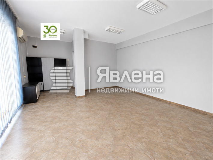 Продава ОФИС, гр. Варна, Левски 1