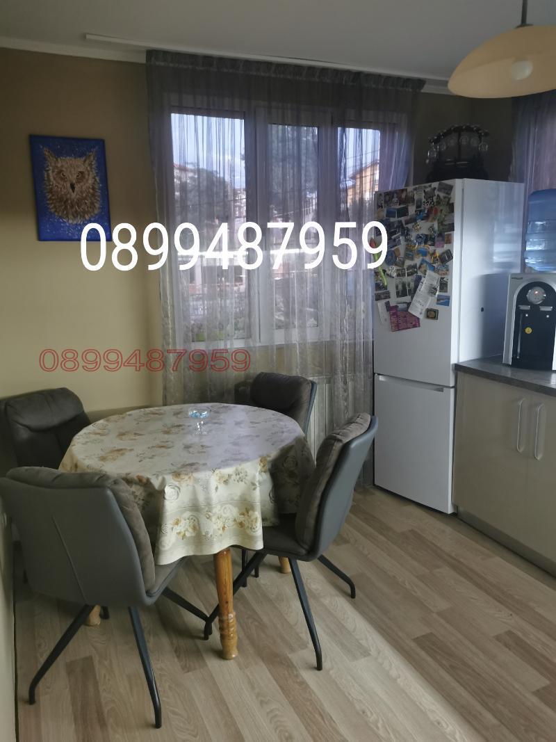 Продава ЕТАЖ ОТ КЪЩА, гр. София, Суходол, снимка 11 - Етаж от къща - 53048064