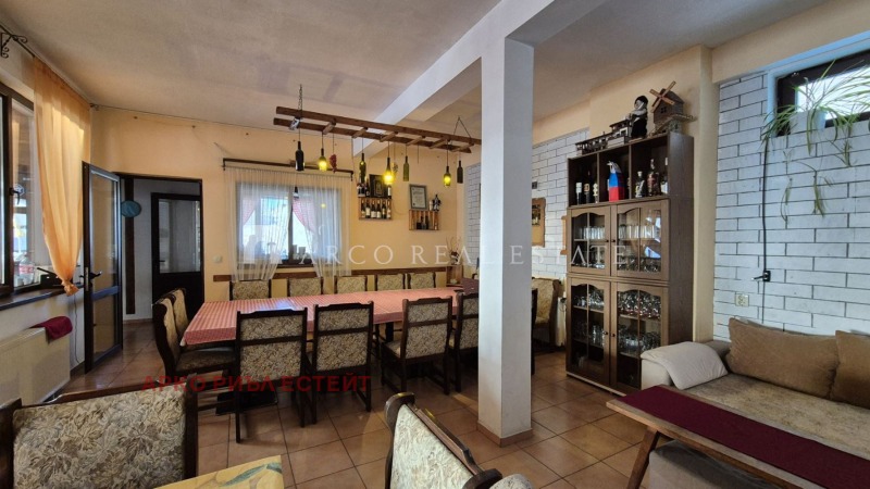 Na sprzedaż  Dom region Sofia , Bajlowo , 423 mkw | 76344209 - obraz [8]
