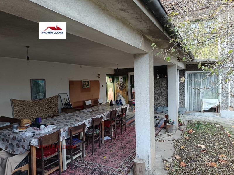 Продава КЪЩА, с. Веселиново, област Шумен, снимка 5 - Къщи - 52320190