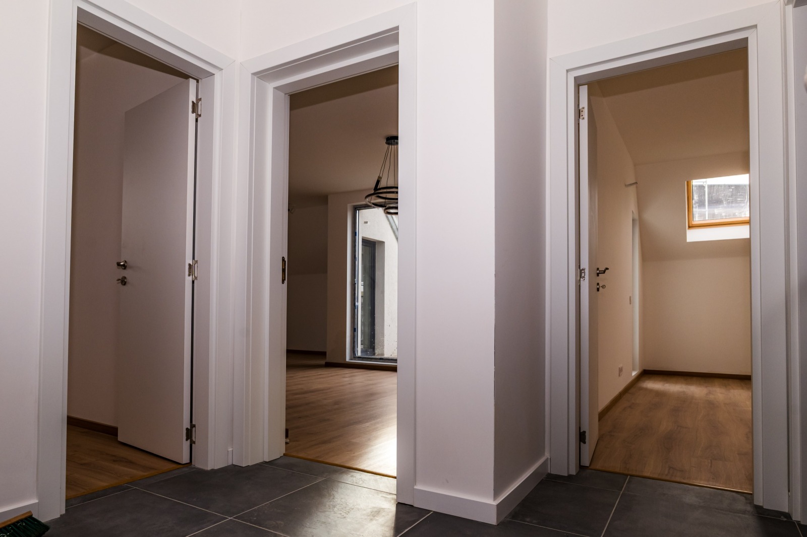 Продава 3-СТАЕН, гр. София, Малинова долина, снимка 2 - Апартаменти - 52562145