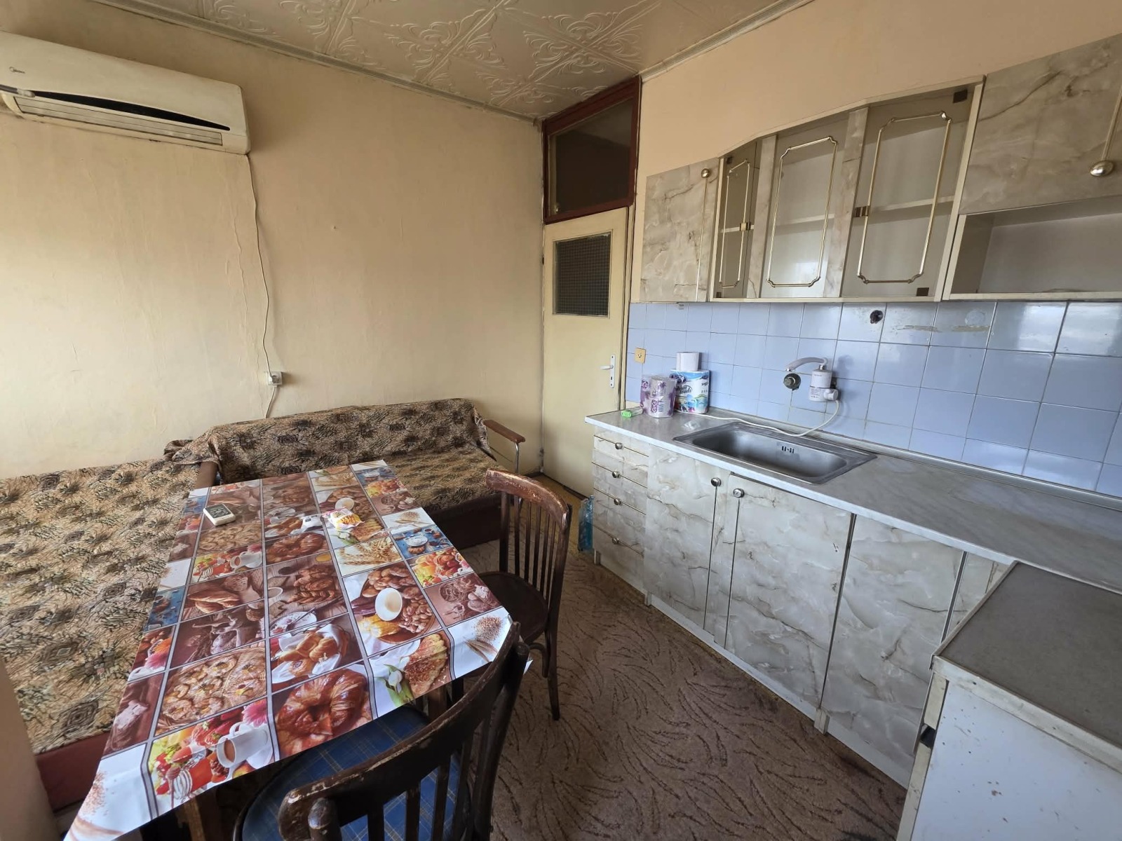 Продава 3-СТАЕН, гр. Хасково, Център, снимка 2 - Апартаменти - 53813587