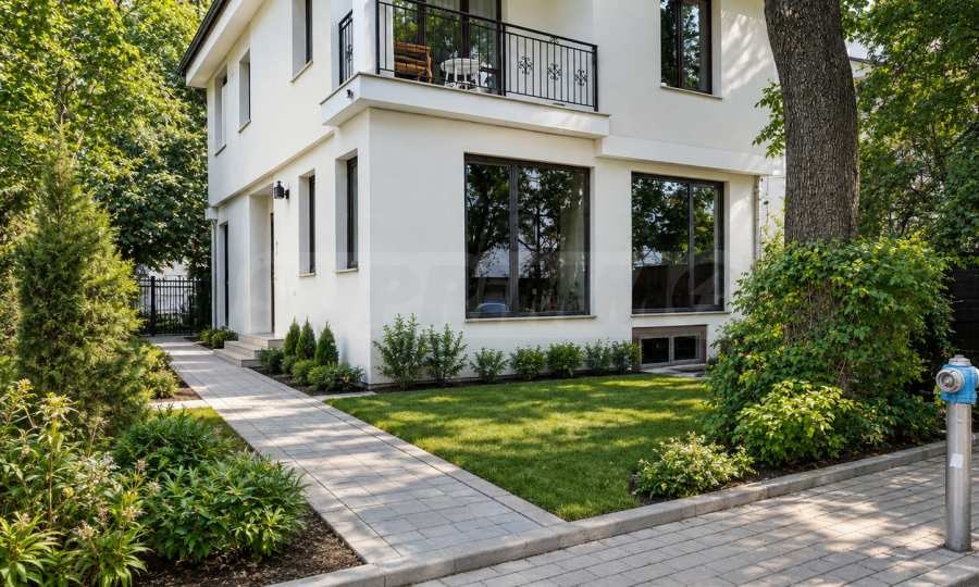 Продава ЕТАЖ ОТ КЪЩА, гр. София, Лозенец