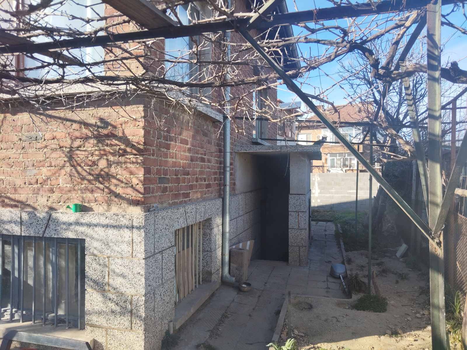 Продава КЪЩА, гр. Казанлък, област Стара Загора, снимка 13 - Къщи - 53778698