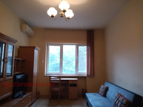 1 chambre Tsentar, Sofia