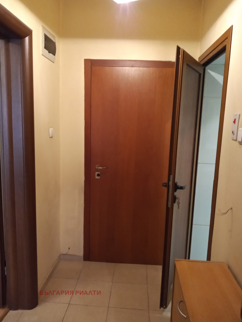 Продава  2-стаен град София , Център , 45 кв.м | 38235385 - изображение [12]