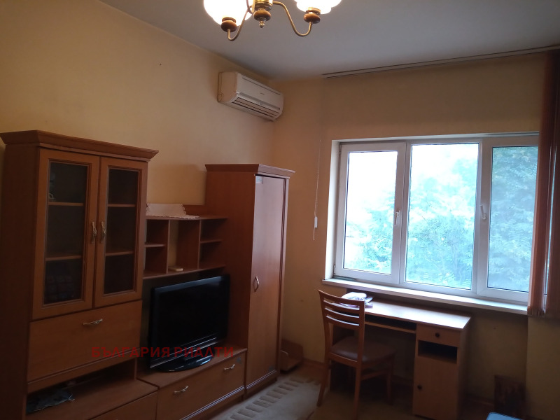 Продава  2-стаен град София , Център , 45 кв.м | 38235385 - изображение [2]
