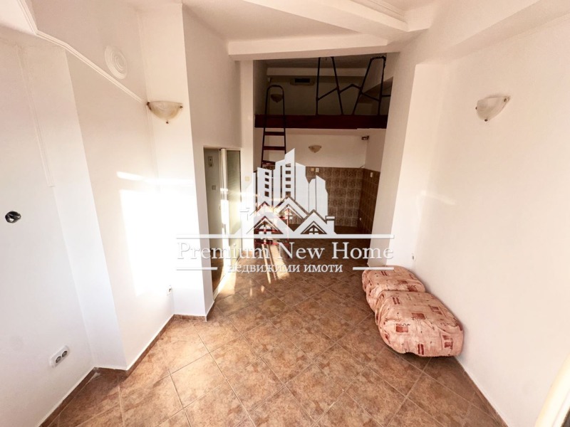 Продава  2-стаен област Бургас , к.к. Слънчев бряг , 39 кв.м | 85427178 - изображение [2]
