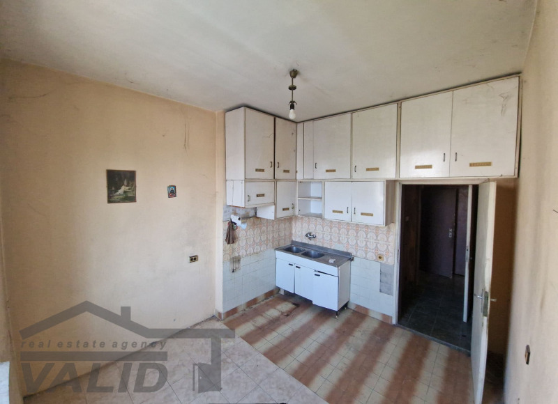 Продаја  2 спаваће собе Русе , Централен јужен рајон , 90 м2 | 71011124