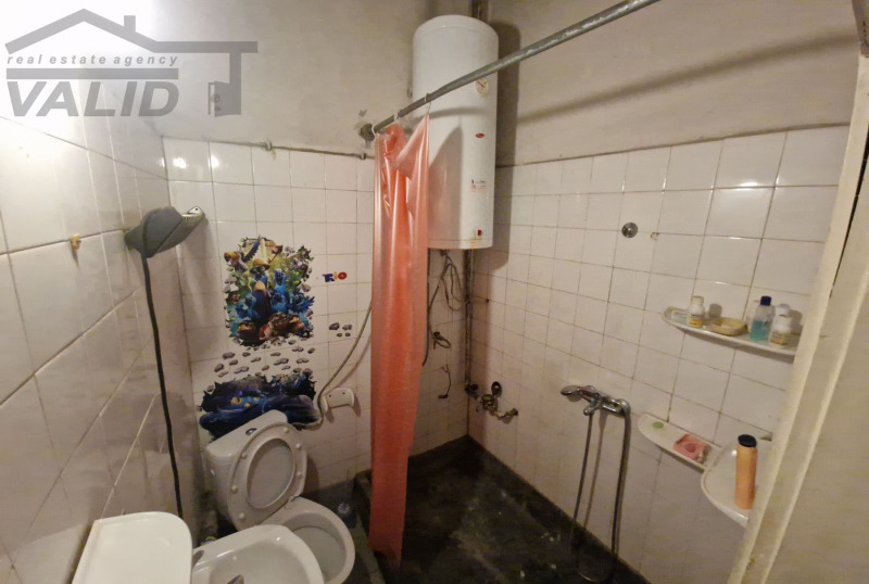 Продаја  2 спаваће собе Русе , Централен јужен рајон , 90 м2 | 71011124 - слика [8]