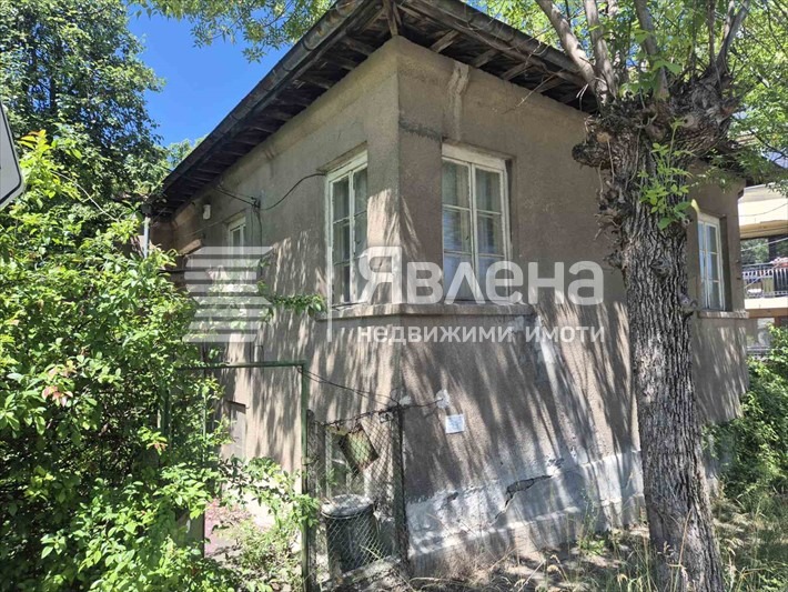 Продава КЪЩА, гр. Перник, Център, снимка 3 - Къщи - 55711170