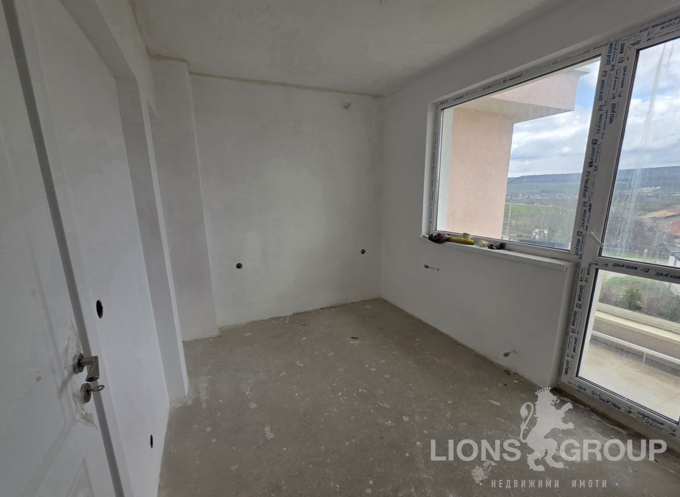 Продава КЪЩА, с. Рогачево, област Добрич, снимка 6 - Къщи - 54191067