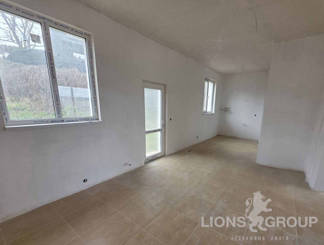 Продава КЪЩА, с. Рогачево, област Добрич, снимка 3 - Къщи - 54191067