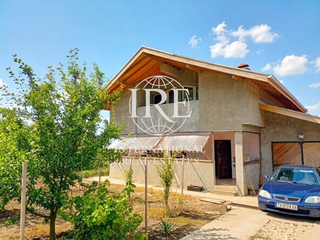Продава КЪЩА, с. Стожер, област Добрич, снимка 2 - Къщи - 54268239