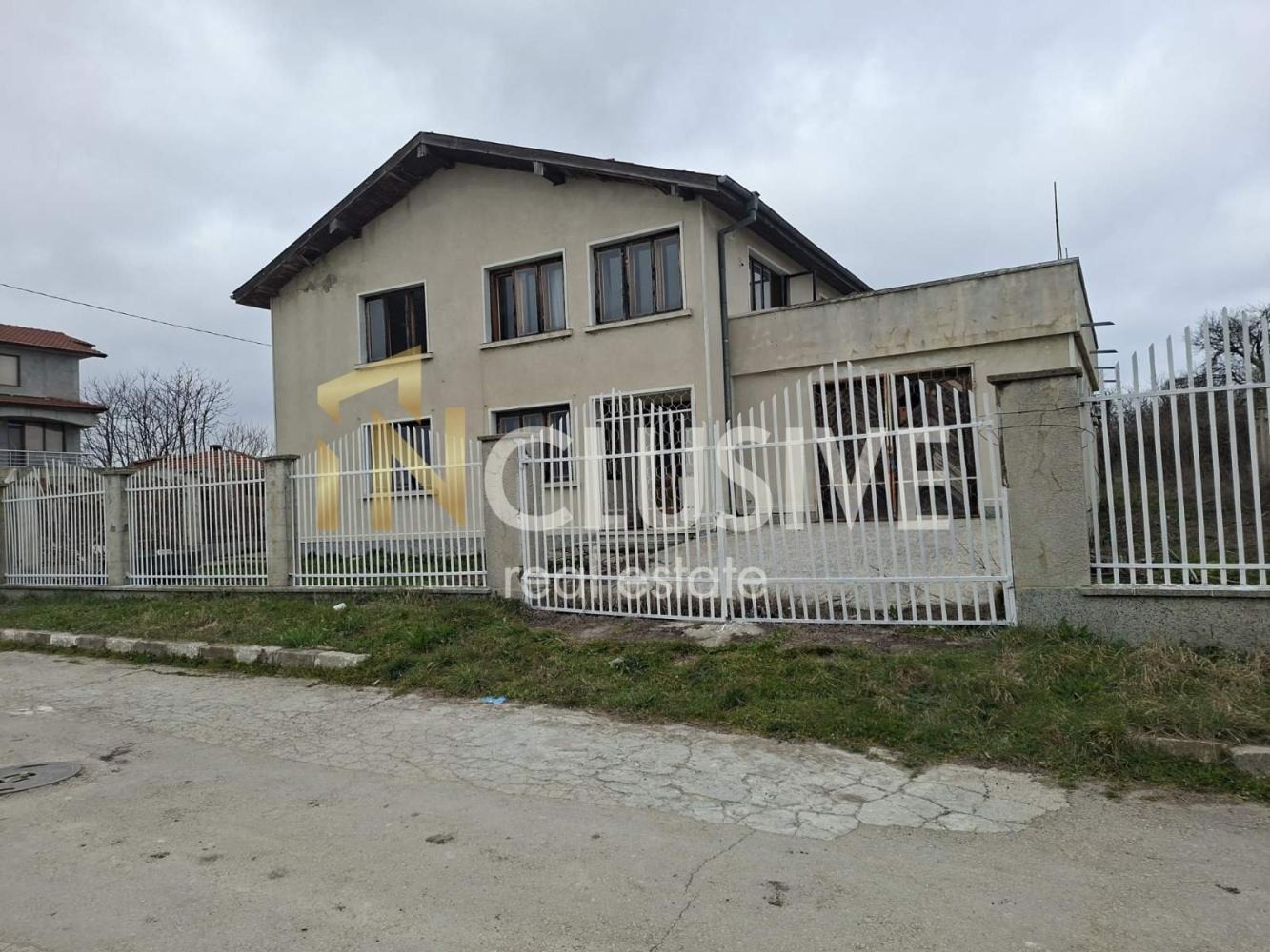 Продава КЪЩА, гр. Бяла, област Варна
