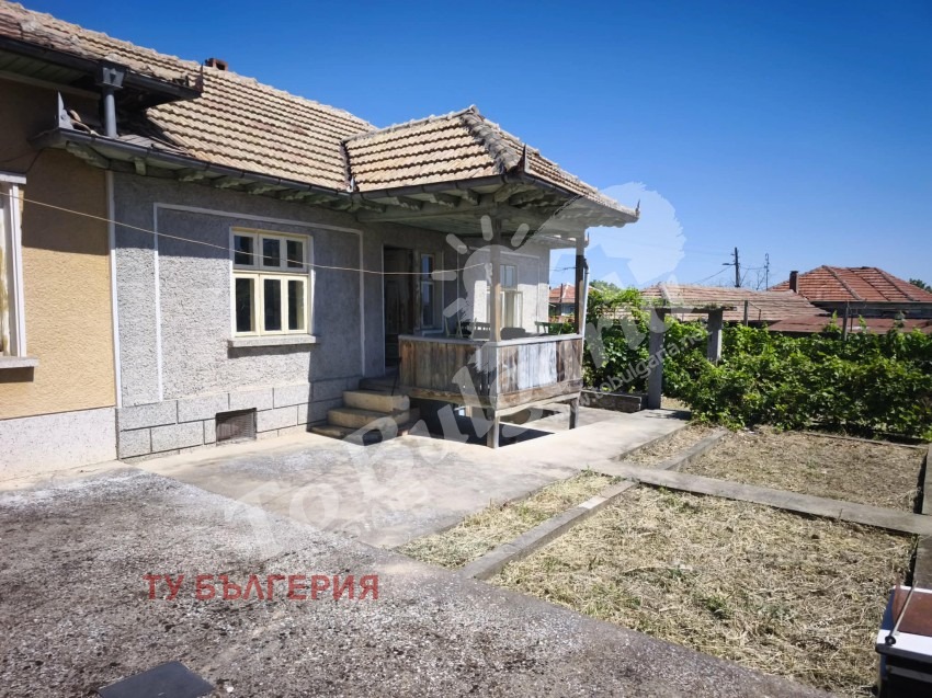 Продава КЪЩА, с. Самоводене, област Велико Търново, снимка 2 - Къщи - 55586264