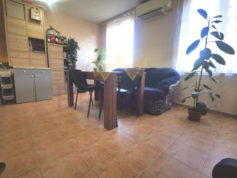 Продава 2-СТАЕН в град София, Връбница 2 - 52 кв.м / 149 000 € » 291 418.67 лв., ИМОТИ ПРЕМИЕР