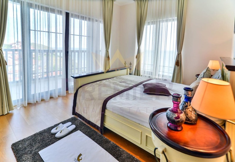 Продава МНОГОСТАЕН в област Добрич, гр. Балчик - 255 кв.м / 448 059 € » 876 327.23 лв., ИМОТИ ПРЕМИЕР