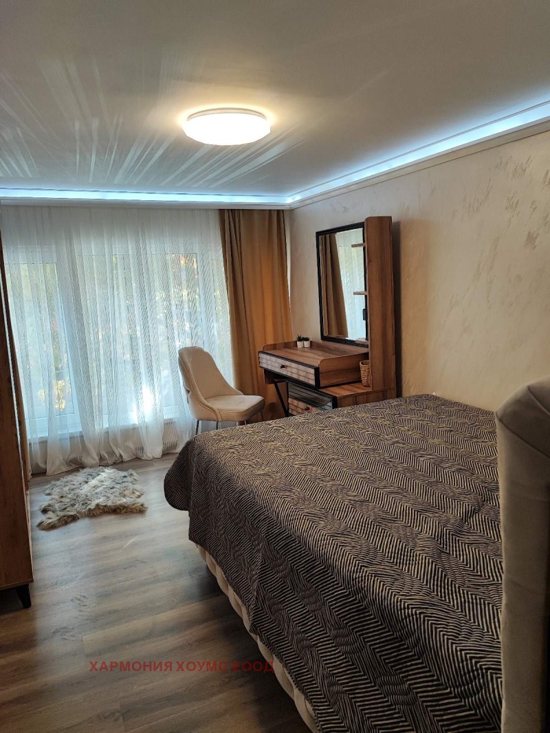 De vânzare  1 dormitor Sofia , Țentâr , 35 mp | 76964294 - imagine [9]