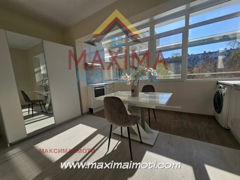 Продава  2-стаен, град Пловдив, Кючук Париж • 85 990 EUR • ID 50444925 — holmes.bg - [1] 