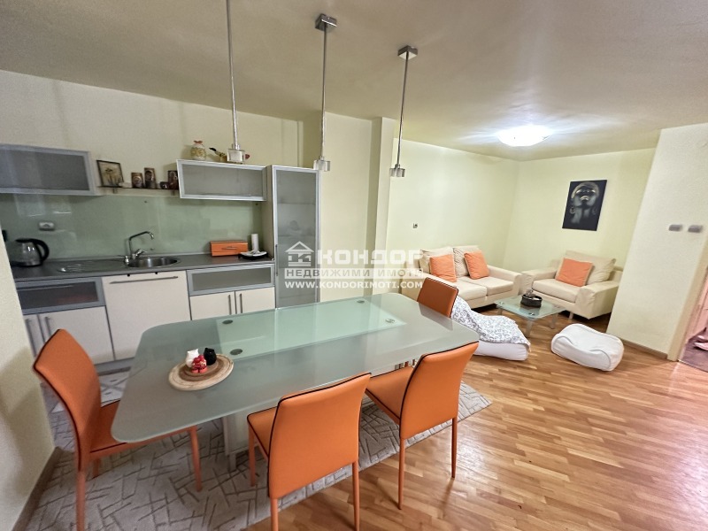 De vânzare  2 dormitoare Plovdiv , Țentâr , 104 mp | 98112789