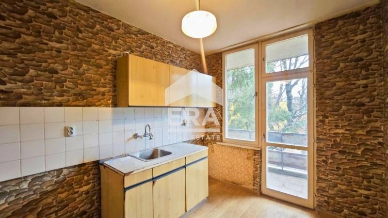 Продава 3-СТАЕН, гр. Търговище, Център, снимка 4 - Апартаменти - 53041099