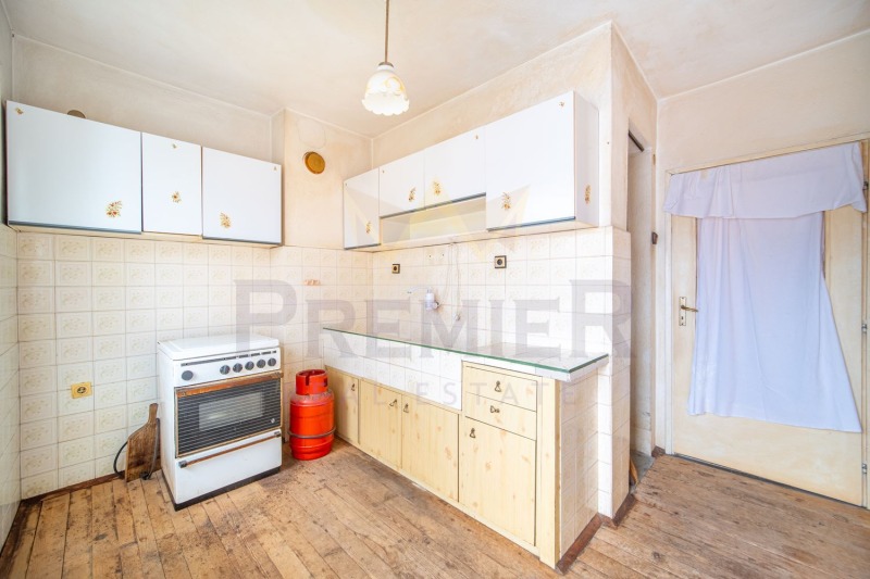 Продава МНОГОСТАЕН, гр. Аксаково, област Варна, снимка 5 - Апартаменти - 53187202