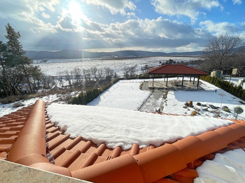 Till salu  Hus region Sofia , Kovatjevci , 230 kvm | 95403144 - bild [13]