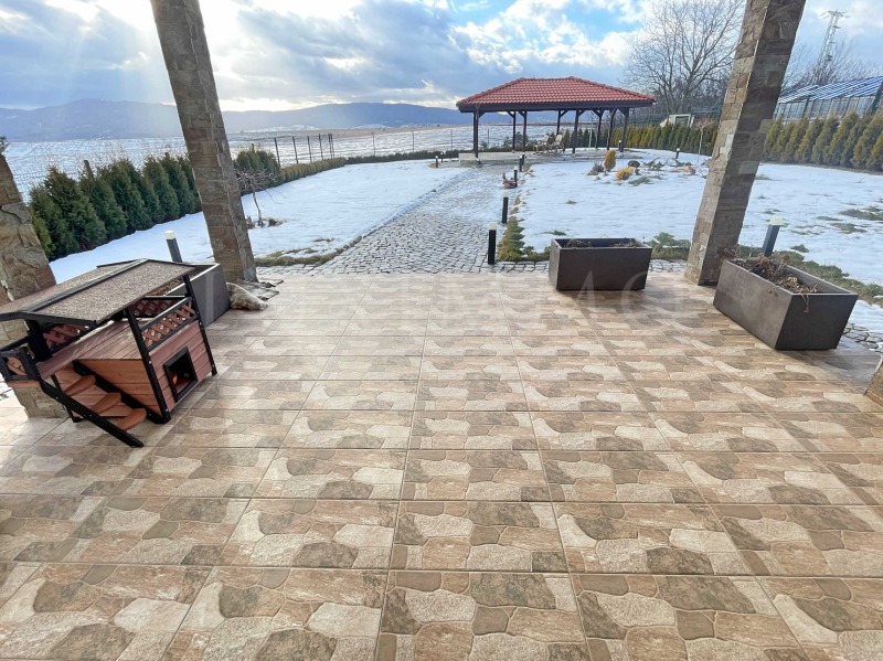 Till salu  Hus region Sofia , Kovatjevci , 230 kvm | 95403144 - bild [14]