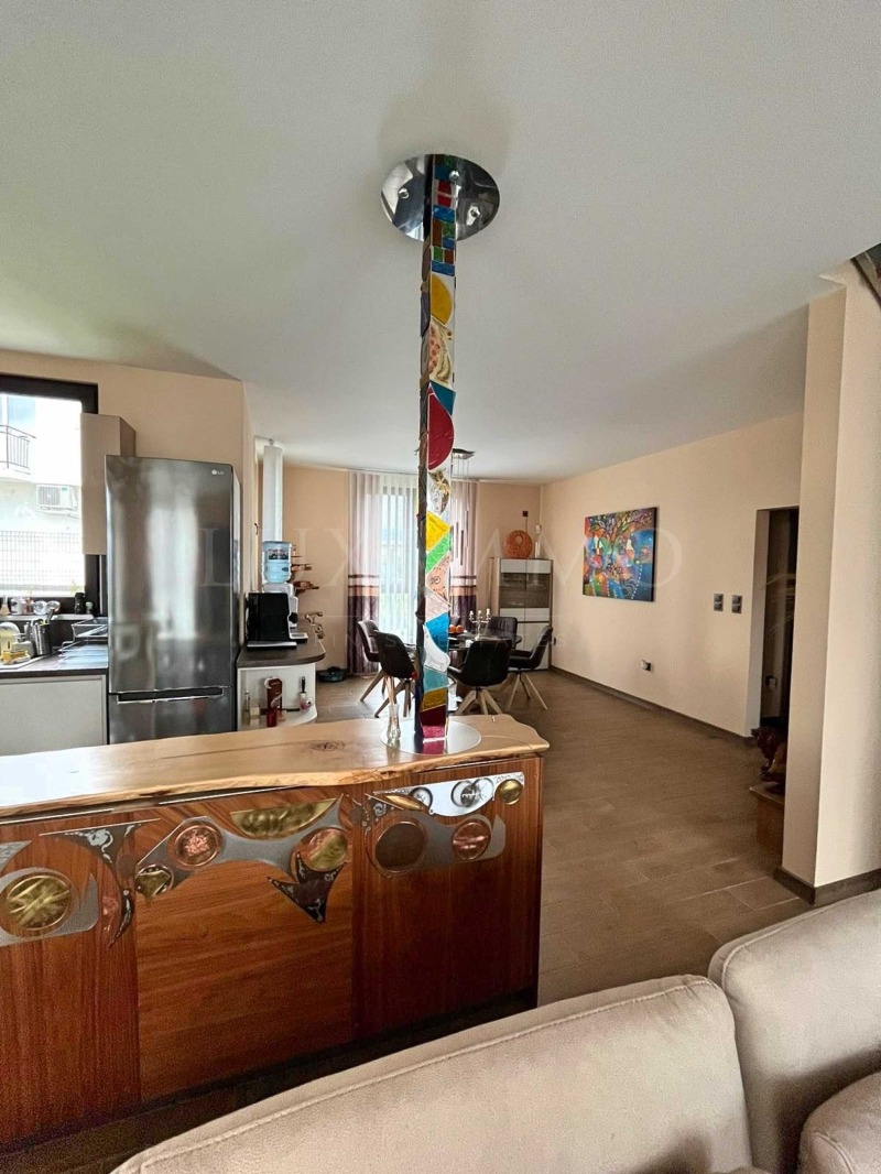 Till salu  Hus region Sofia , Kovatjevci , 230 kvm | 95403144 - bild [5]