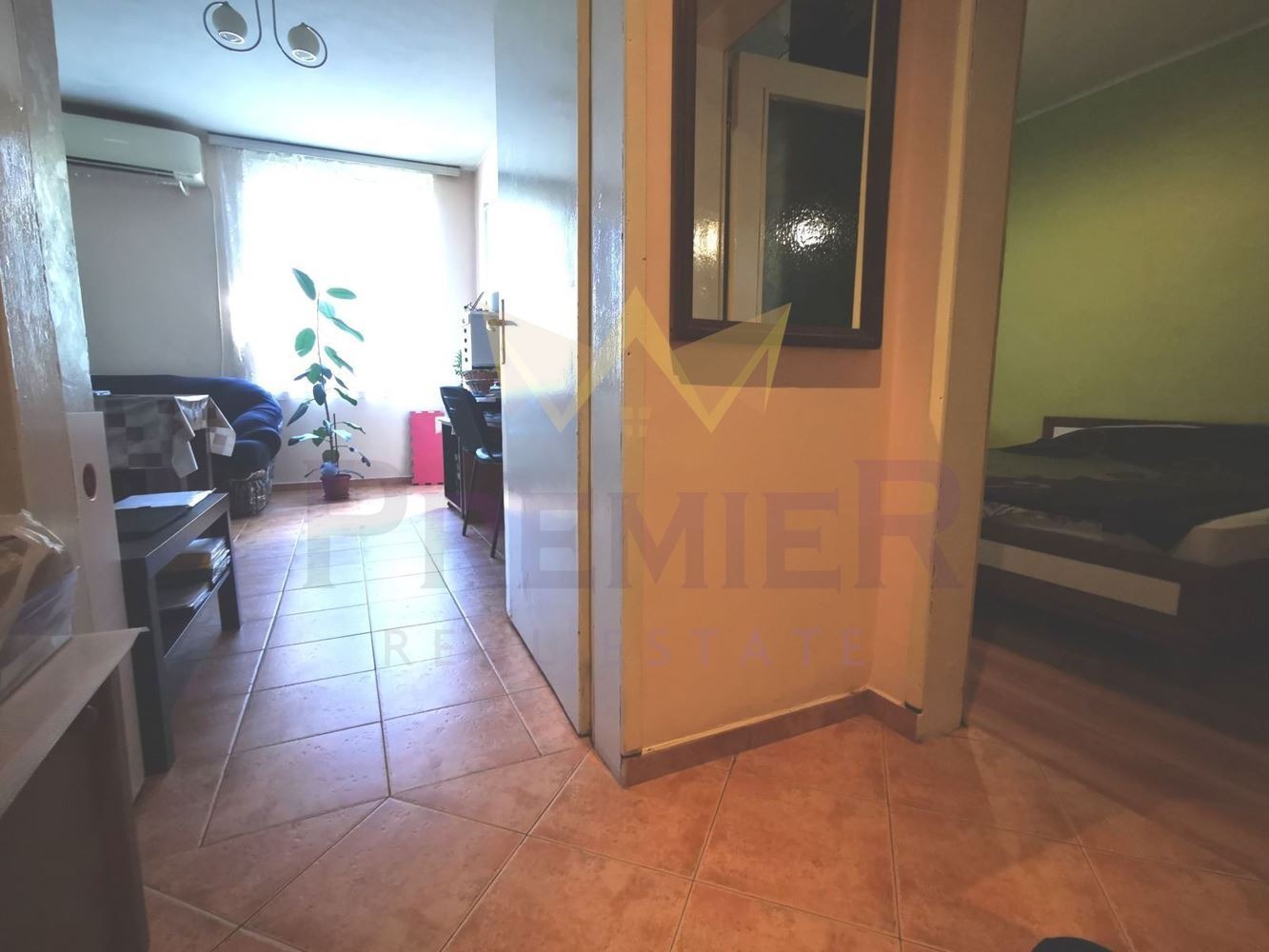 Продава 2-СТАЕН, гр. София, Връбница 2, снимка 2 - Апартаменти - 54135167