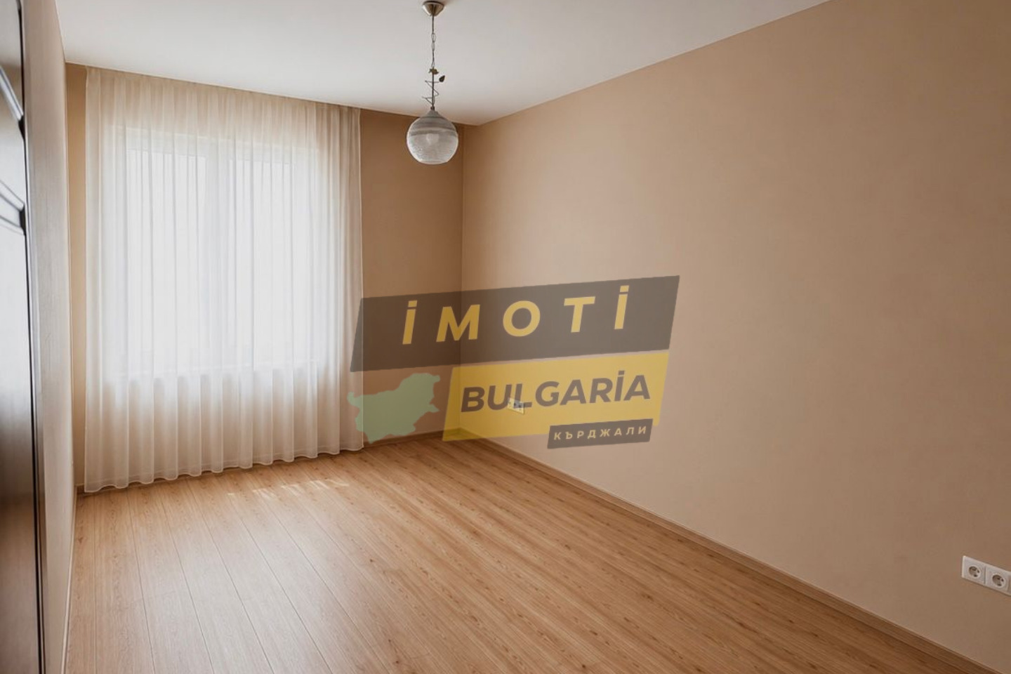 Продава 3-СТАЕН, гр. Момчилград, област Кърджали, снимка 9 - Апартаменти - 54940645