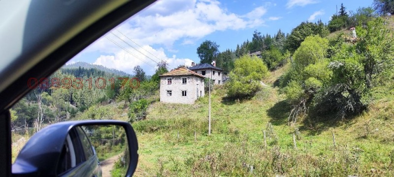 Продава КЪЩА в област Смолян, с. Водни пад - 134 кв.м / 25 000 € » 48 895.75 лв.