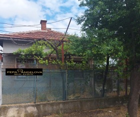 КЪЩА, 60 m2