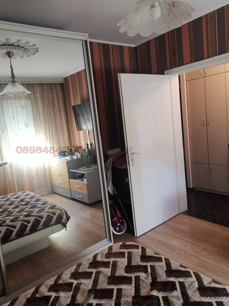 Продава 2-СТАЕН, гр. Русе, Здравец Изток, снимка 9 - Aпартаменти - 48379890