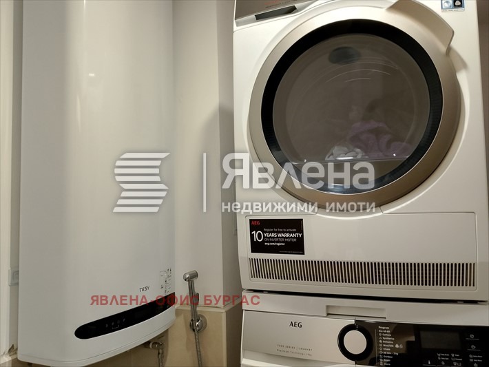 Продава 3-СТАЕН, гр. Бургас, Център, снимка 14 - Апартаменти - 53103916